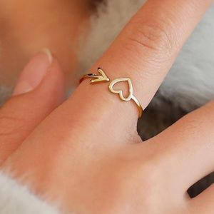 Gold Tone Heart Arrow Ring